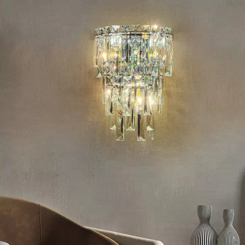 💎 Applique Murale en Cristal – Élégance et Lumière de Prestige

Apportez une touche de luxe à votre intérieur avec cette applique murale en cristal moderne, parfaite pour les hôtels, villas, duplex, couloirs ou sal