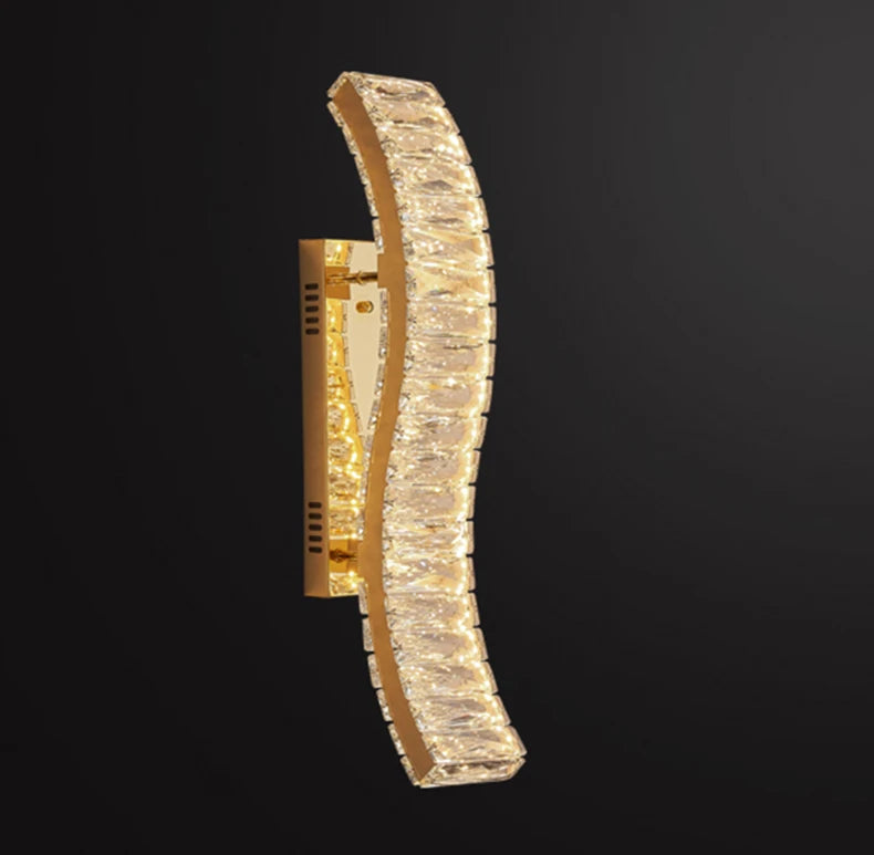 STYLE ELEGANT  HAUT DE GAMME 

"Éclat de Cristal – L’Applique Murale qui Sublime Votre Intérieur"

"Lumière de Luxe : Brillance, Élégance et Technologie LED"

"Faites Scintiller Vos Murs avec le Charme du Cristal"

"